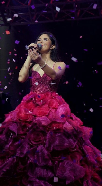 Hindi ka lang kasi namin minahal dahil sa: talent, ganda, yaman or kilig...we love you JUST THE WAY YOU ARE! 

<a href="/KissesDelavin/">Kisses Delavin</a> 

KEEP CHOOSING KISSES

#KissesDelavin