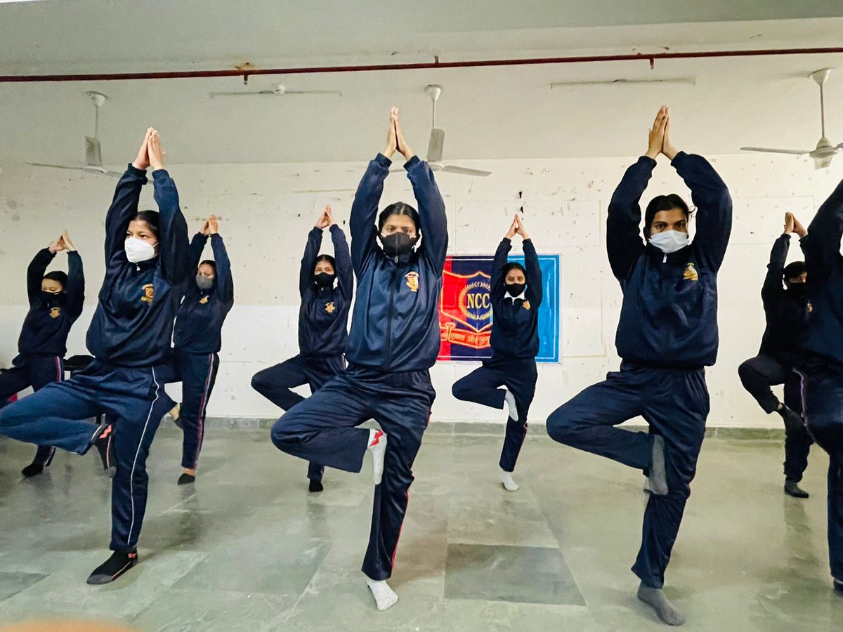 nccsgrru's tweet photo. Cadets from SGRRU participated in the "National youth festival" and practiced yoga and meditation 💯
@HQ_DG_NCC @nccsgrru #sgrru https://t.co/KNyOXbYFO9