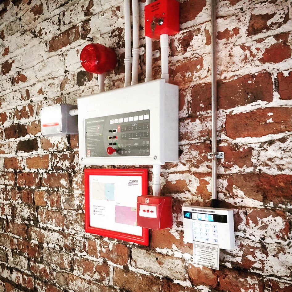 AdvancedS's tweet image. Our very rustic looking install at @dentongolfclub 🔥🚨