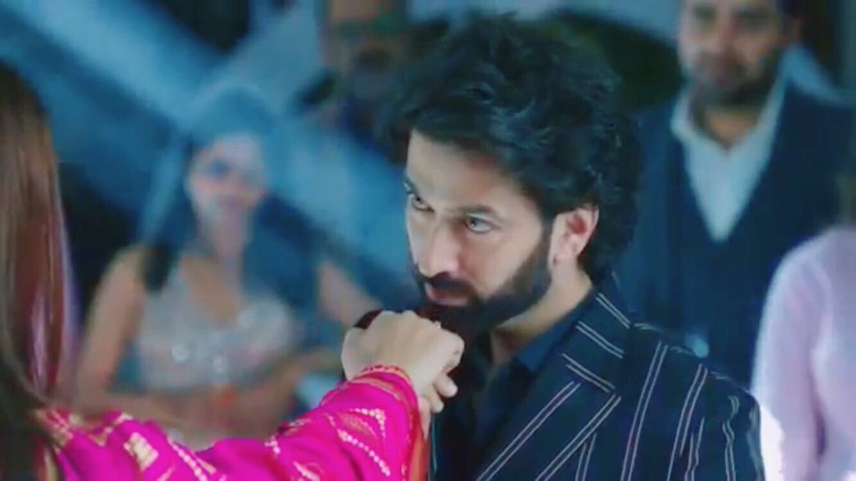 even_inthedark's tweet photo. and then suddenly,it’s all about you💕💕

#BadeAchheLagteHain2 #RamYa https://t.co/OEfSUgP6q1