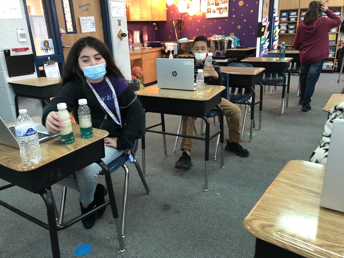 Ms V #5thgraderocks tweet media