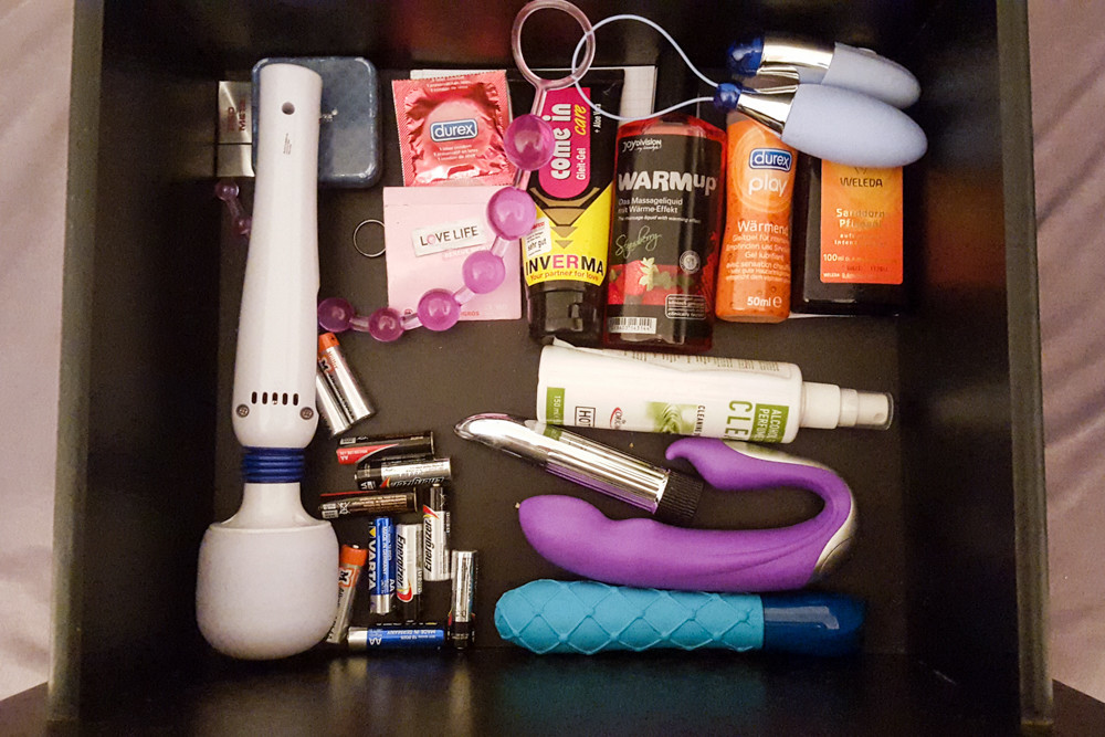 Cute bathroom sex toys long hair