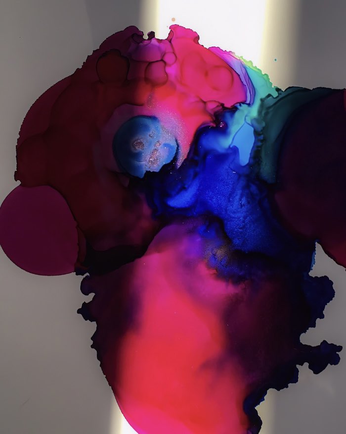 Centrum Contritum is now on Opensea 💜💙❤️.  #nftart #nftartist #nft #cryptoart #cryptoartist #digitalart #absractart #abstractartist #nftcollector #cryptoinsider #opensea #nftsales #nftinvestor 

opensea.io/LisaLedsonArt