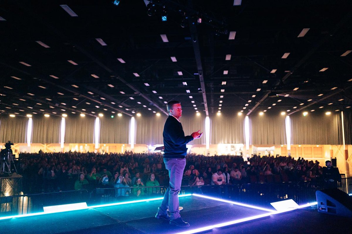 LeconteCenter's tweet photo. Strength to Stand Student Bible Conference returns to its home at the LeConte Center this weekend! https://t.co/XtX4cOswrU
