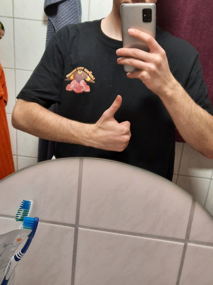 Bin jetzt Offiziel Größter Fan der <a href="/NPBL_Official/">NPBL - SEASON.. 8?</a> und Natürlich dem Team vom Lieben <a href="/Vincewayward/">Oji 🌸</a> . Schaut mal bei beiden Vorbei!❤👍