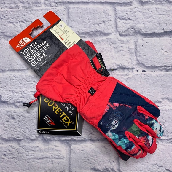 Chilispice's tweet image. So good I had to share! Check out all the items I'm loving on @Poshmarkapp from @mw2314 #poshmark #fashion #style #shopmycloset #nils #thenorthface #burton: posh.mk/sPieYZ5jOmb