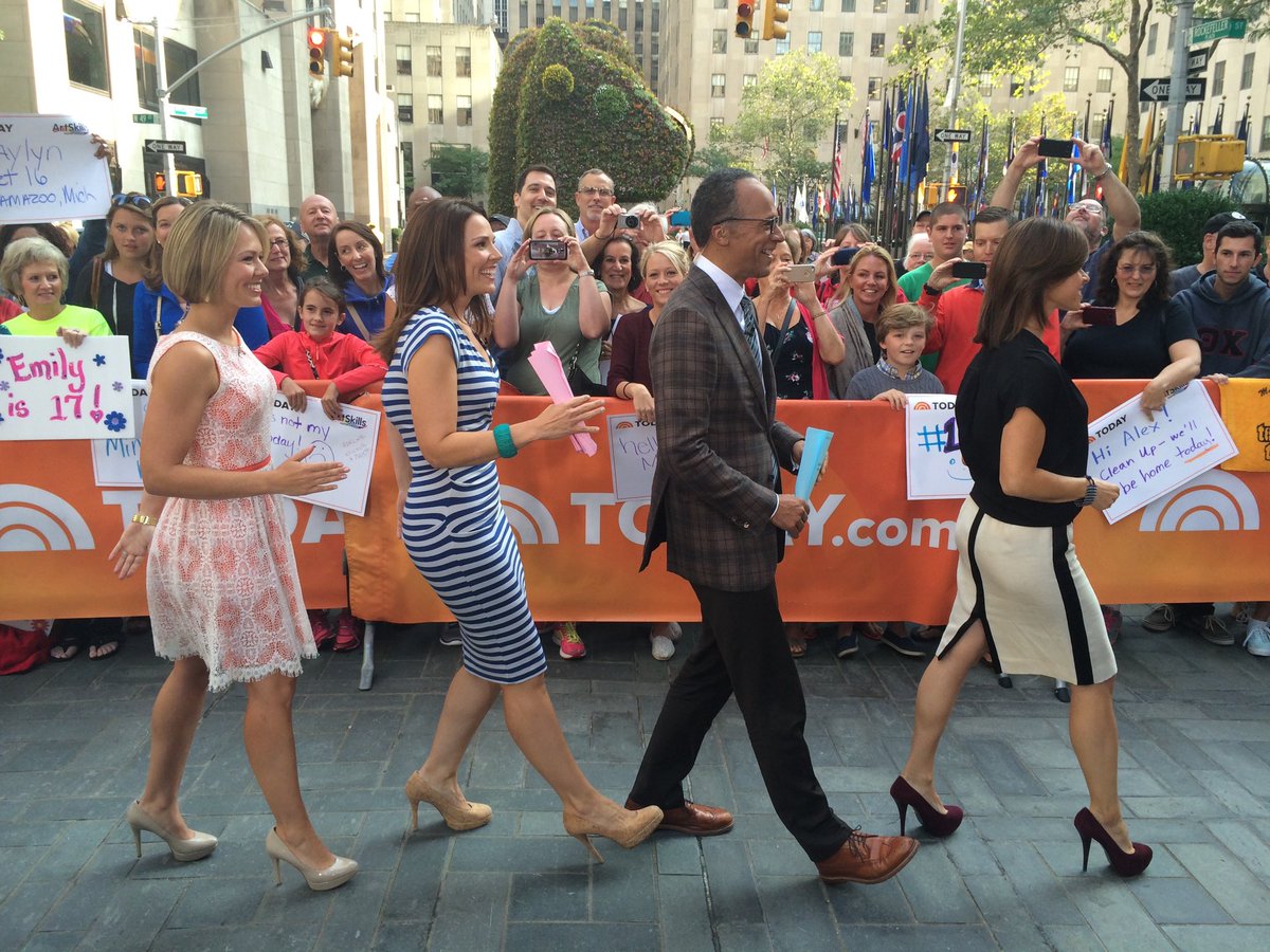 LesterHoltNBC's tweet image. I’m proud to have spent 12 of those 70 years co-hosting the weekend editions of @TODAYshow Happy Anniversary!
