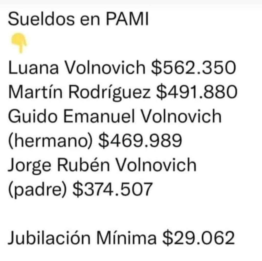 H_Valdez's tweet photo. @luanavolnovich mal paridos!!! https://t.co/YpH2Bfa59k