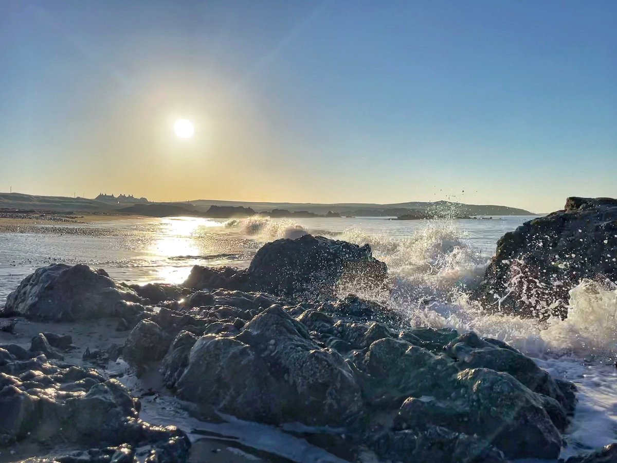 Haul y Gaeaf ☀️ <a href="/AngleseyScMedia/">Anglesey socialmedia</a> <a href="/Ruth_ITV/">Ruth_TV</a> <a href="/kelseyredmore/">Kelsey Redmore</a> <a href="/S4Ctywydd/">S4C Tywydd</a> #angleseylife