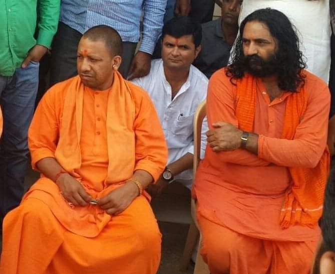ramayanraja's tweet photo. जिस राजा का प्रचार उसकी प्रजा बिना स्वार्थ के करती हो,
उसे हराना मुगलिया ग़ुलामों के बस में नहीं,
आयेंगे तो महाराज जी ही!
@myogiadityanath
@YogiDevnath2
शुभसंध्या मित्रों
जय श्री राम🙏🚩🏹 https://t.co/gXufl5knTr