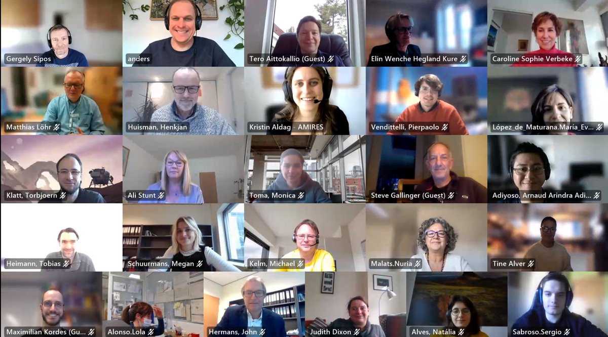 Pancaim_H2020's tweet image. The #PANCAIM consortium is discussing #articificialintelligence solutions for #PancreaticCancer to  improve #predictions and #treatment for patients with the help of multi-modal #algorithms for #Genomics #pathology  &amp;amp; #radiology 🧑‍🔬🧑‍⚕️

A very productive #Friday! 💻👏