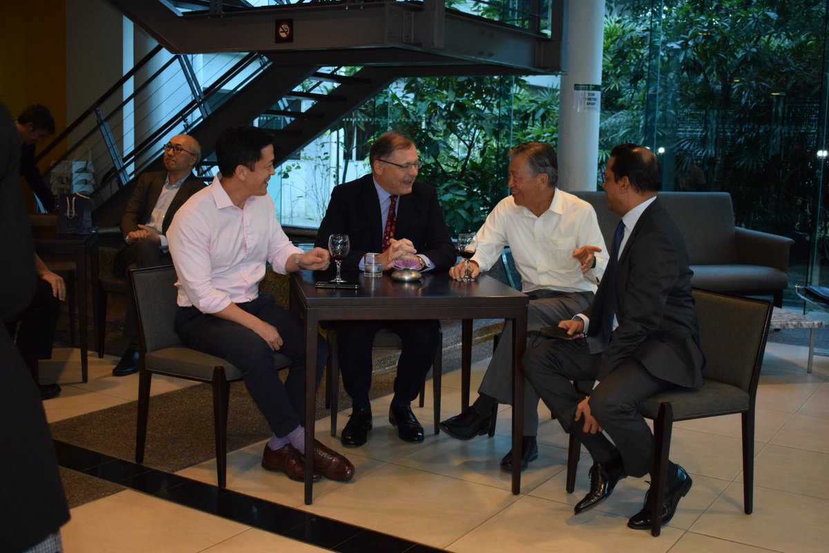 BMCCmy's tweet photo. BMCC New Years Drink!
Our first event of the year! It's such a great venue and food by
@royalselangor
Thank you to everyone for participating, we really enjoyed it. We hope you did!
Smiling face with smiling eyes Great to catch up with all members.
#BMCC #BMCCMember https://t.co/6OFfbuHyxs