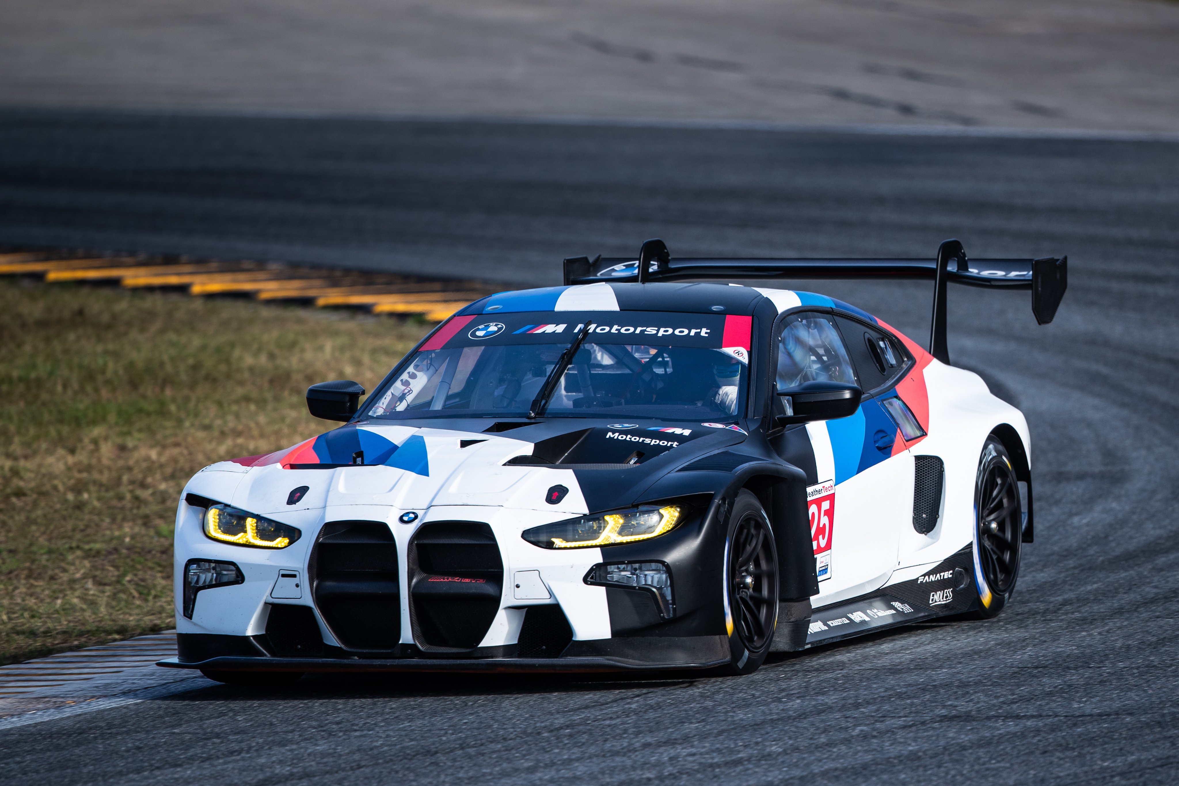 BMW m1 Touring Race car