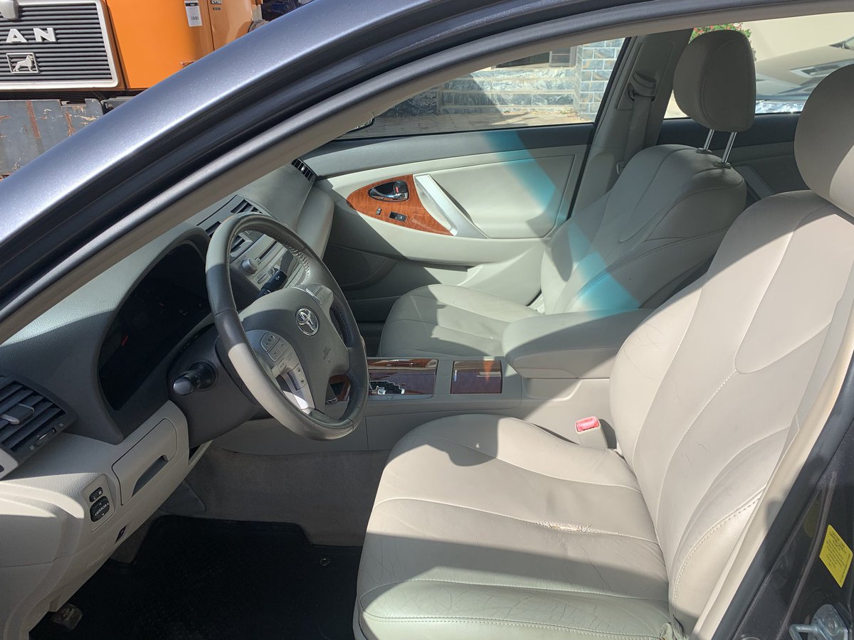 ArewaAuto's tweet image. FOR SALE!!!

TOYOTA CAMRY KEYLESS 
YEAR:2011

PRICE:4M💰💰💰
LOCATION: SOKOTO 
CONDITION: FOREIGN USED 

DUTY✅
DM📩
WHATSAPP📲08032629387
CALL📞08032629387 
#arewamotors #referandearn #luxury