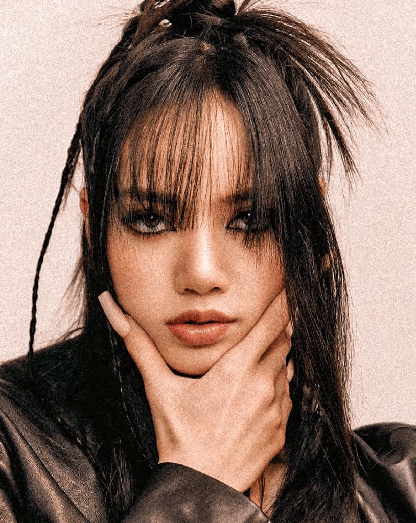 FJEGqUXakAU_HIF?format=jpg&name=medium