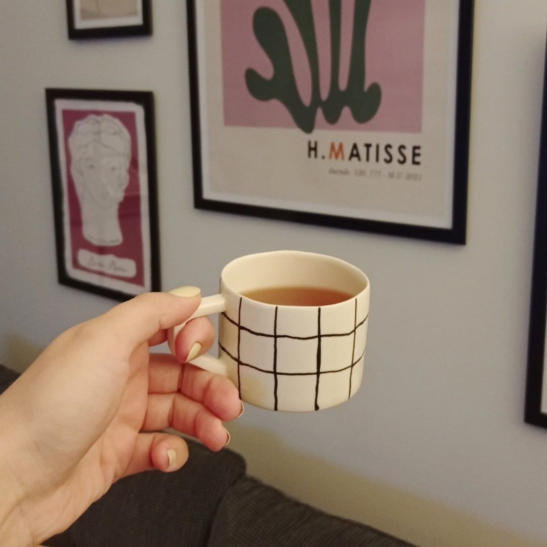 wugustudio's tweet photo. ☕ Seramik atölyemizde üretilmiş; el emeği WUGU Mug ürünlerine göz atmayı unutma: https://t.co/ZwMxtuGW5z ✨
#WUGUstudio #Ceramics #Mug #HandMade #HandMadeCeramics https://t.co/SaQTGZYKDy