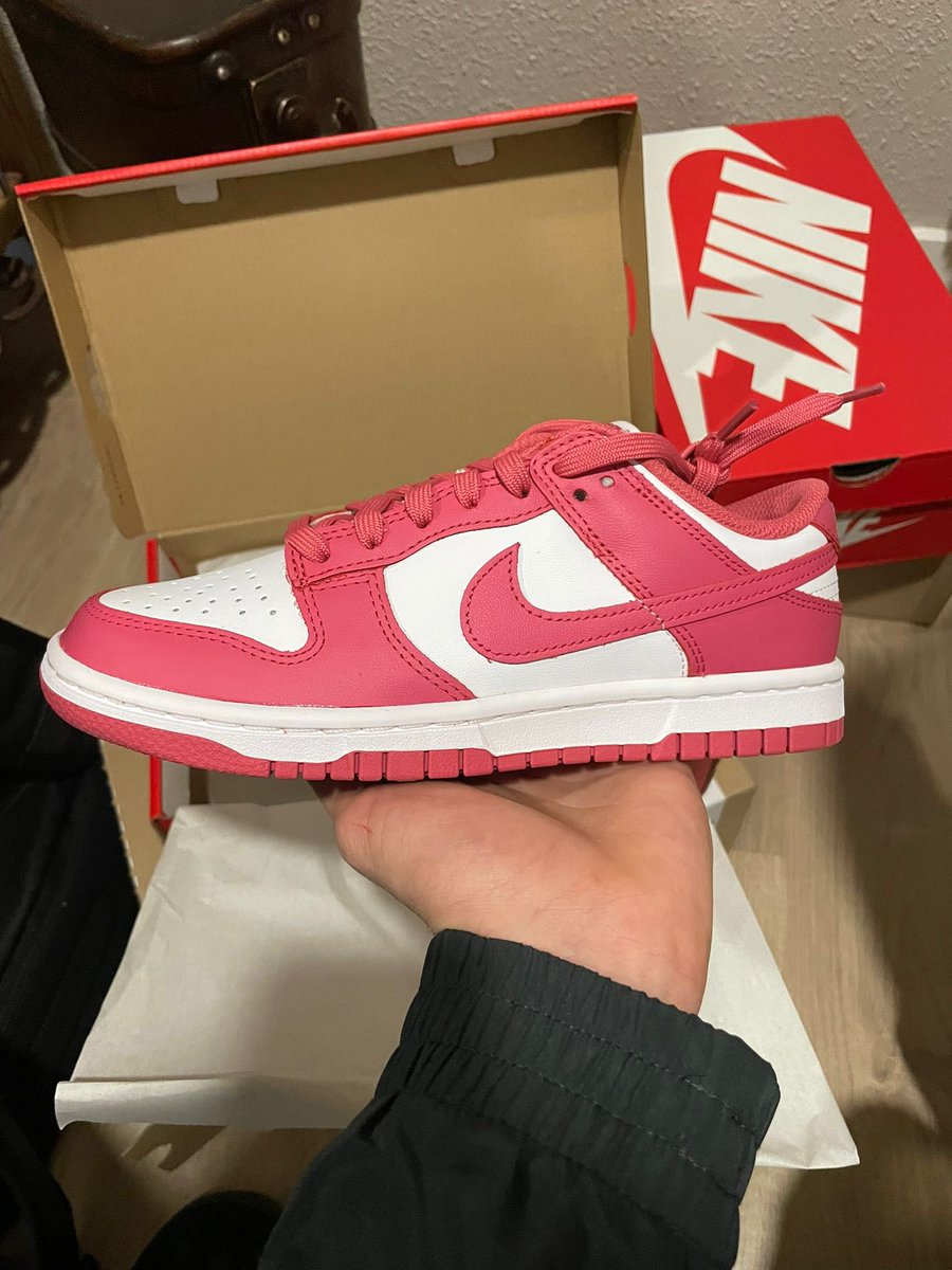 Archeo Nike <a href="/OmegaNotify/">OMEGA NOTIFY</a>