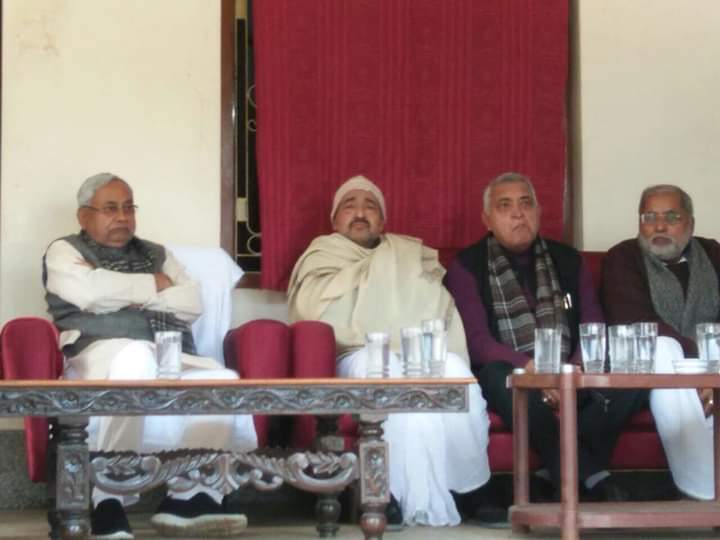 BrijeshJatav12's tweet photo. शिवहर जिला के निर्माता भारत सरकार के पूर्व मंत्री शेरे बिहार स्वर्गीय पंडित रघुनाथ झा जी के चौथे पुण्यतिथि के अवसर पर शत शत नमन
@NitishKumar
@officecmbihar @deveshMLCbihar 
@deveshkumarbjp @VijayKrSinhaBih 
@rjhabjp @NavnitK41291744 @rajantiwaribjp @rajutiwari1997
#RaghunathJha https://t.co/4ITR65YBY8