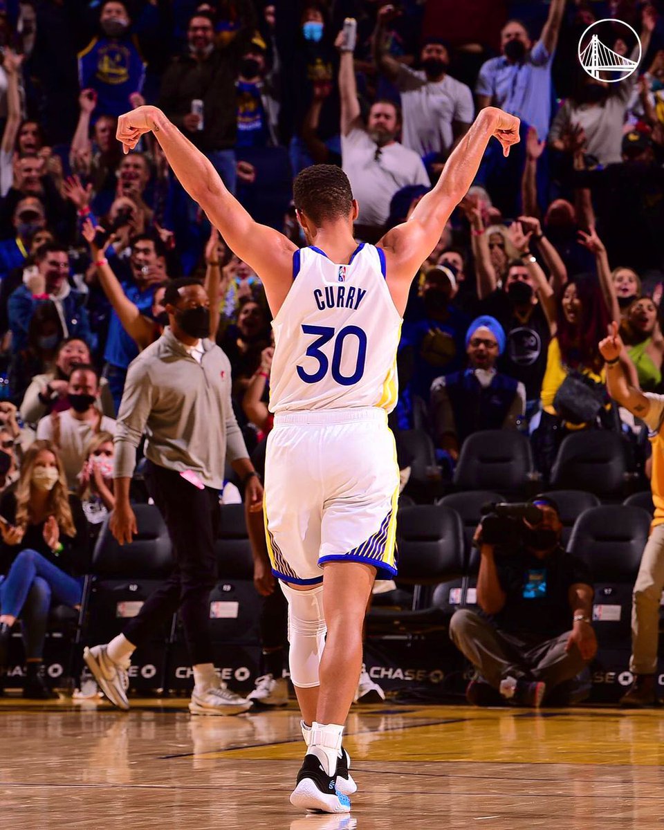 Tracytruancy's tweet photo. Always👌
 #StephenCurry #NBAAllStar https://t.co/xt4pDQYDOF