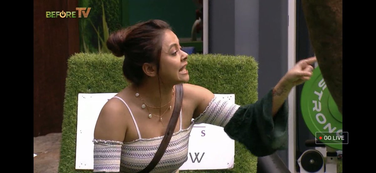 ritam_de_scribe's tweet photo. Better late than never! 
This is to appreciate @Devoleena_23 for standing up for #BBKingPratik
The way she shut up the cart of baseless of allegations &amp; accusations was commendable. She stood by  #PratikSehajpal Thank You
@BiggBoss #PratikIsTheBoss #DevoleenaBhattacharjee https://t.co/ieL6ke52ep