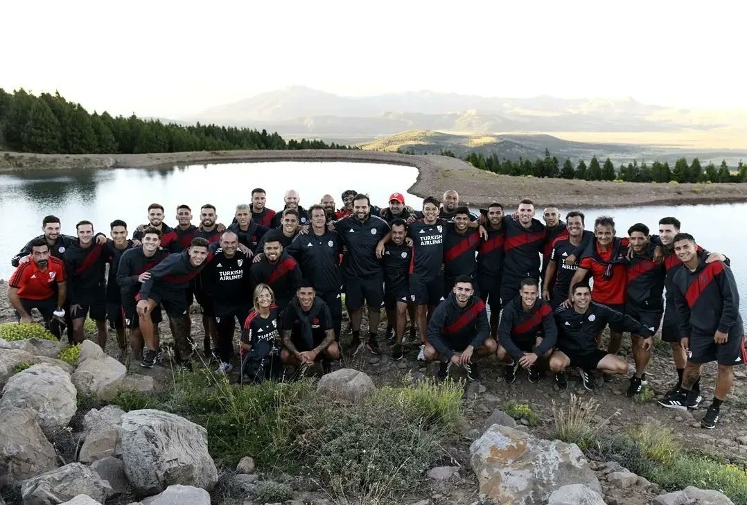 RiverLPM's tweet photo. Dicen que la unión hace la fuerza 💪🏻💜 https://t.co/KzudrygPCj