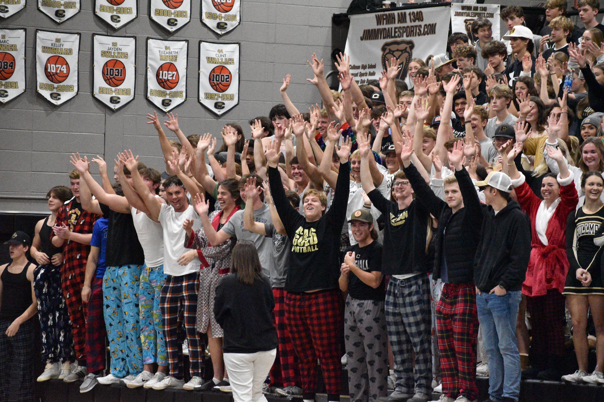 Prize Increase: Win 00 For Your School—Enter The 1St Annual Ahsaa Fan Challenge