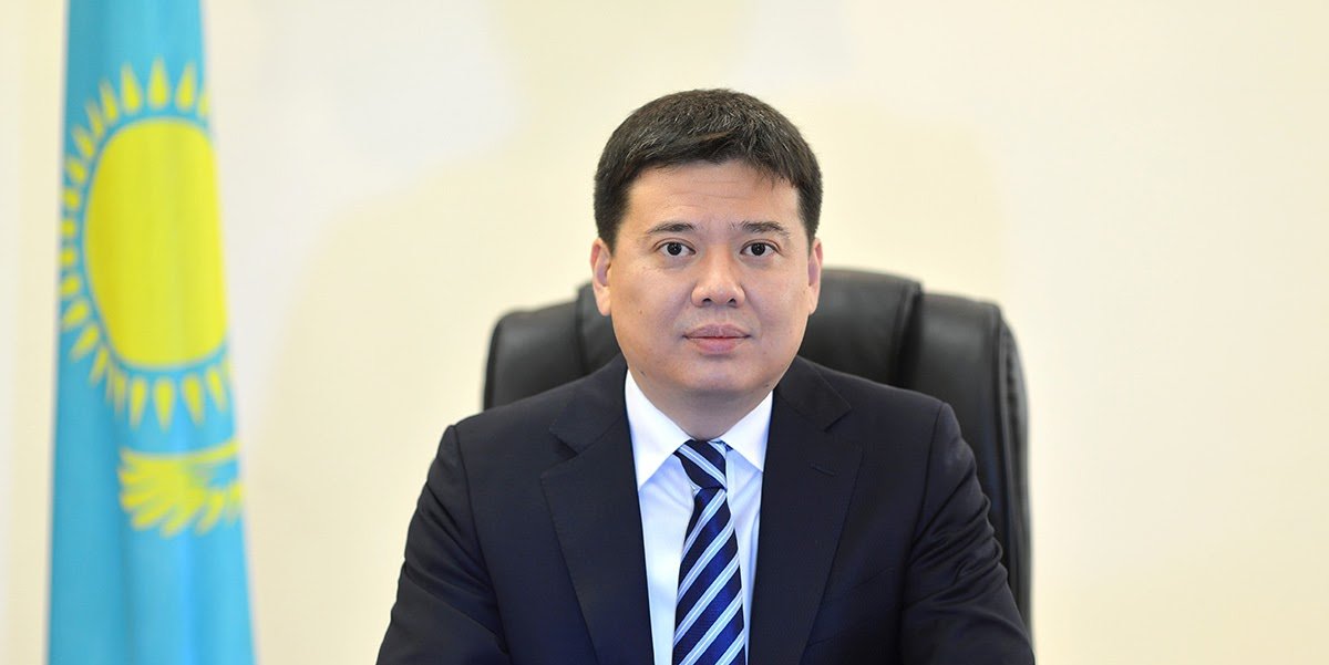 jardemalie's tweet photo. In so-called #Tokayev's "new government": 14 out of 22 come from the previous gvmt, 6 promoted from vice-ministers to ministers, 1 comes from the Parliament. Ex-ministry of Justice Marat #Beketayev, right-hand of arrested #Massimov, is appointed advisor to the prime ministry. https://t.co/HKD94MPjWe