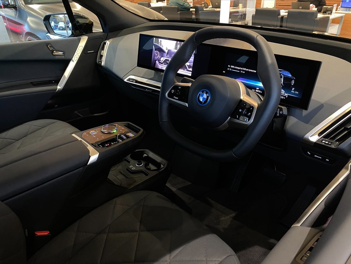 Listers BMW tweet media