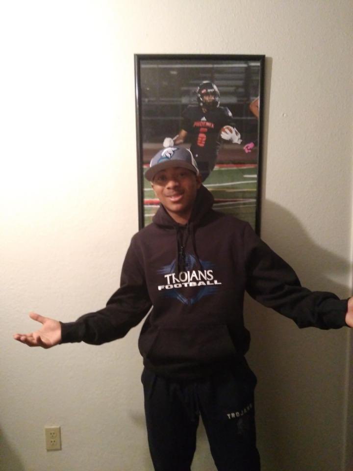 P6Prince's tweet photo. I want to thank God and all my former coaches,family members, and friends that have supported me. Also the Coaches that recruited me. Today I’m announcing my commitment to Dakota State University!! Go Trojans!!!! @gridironarizona @DakSt8Football @AZSPORTSNETWORK @CoachSinsabaugh https://t.co/ugLGt3HB09