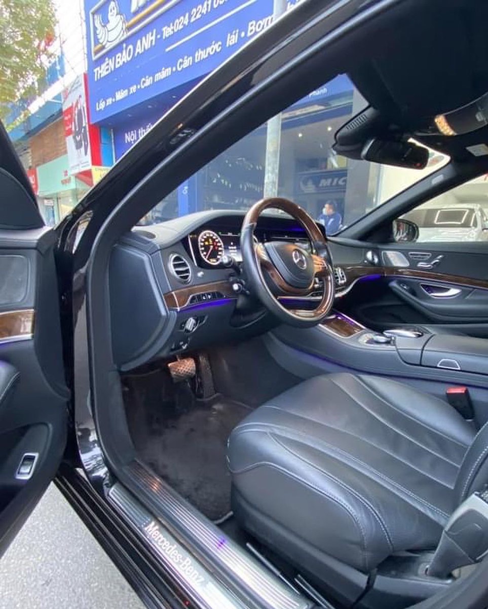 Hieulx6's tweet image. Mời Quý Zị xơi mà còn Chơi TẾT 👇

#Mercedes #S400L #sx2017
Alo Hiếu 𝟎𝟖𝟖𝟖𝟗𝟗𝟗𝟔𝟗𝟖 - 𝟎𝟖𝟑𝟔𝟗𝟔𝟗𝟗𝟗𝟗