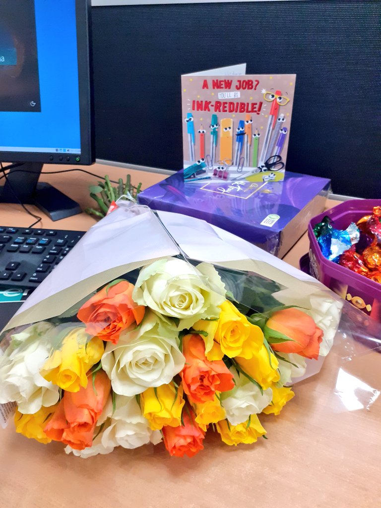 💕💕💕 #enterprise #myteam #macclesfield #newjob <a href="/KhubaibZ/">Khubaib Zahid</a> <a href="/clairegrimes111/">Claire Graham</a>