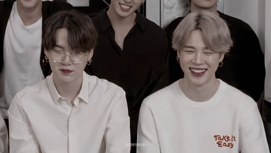 ymsserendipity's tweet photo. one step forward, five steps back

A filo #yoonminau where Zion (yg) and Mavi (jm) have to hide their relationship esp at school because Zion is a professor and Mavi is one of his students. https://t.co/eFCu9tgahe