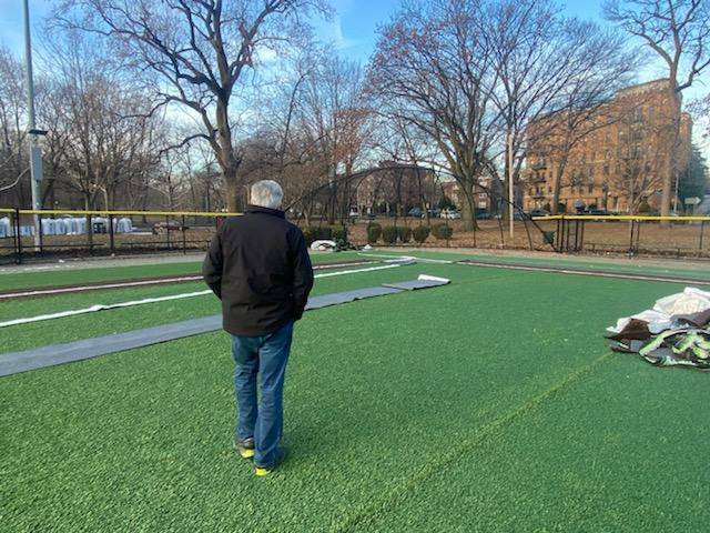Joe_D_EssexExec's tweet image. I visited the Essex County Weequahic Park Little League Field to check on the new synthetic grass playing surface being installed. #EssexCounty #PuttingEssexCountyFirst