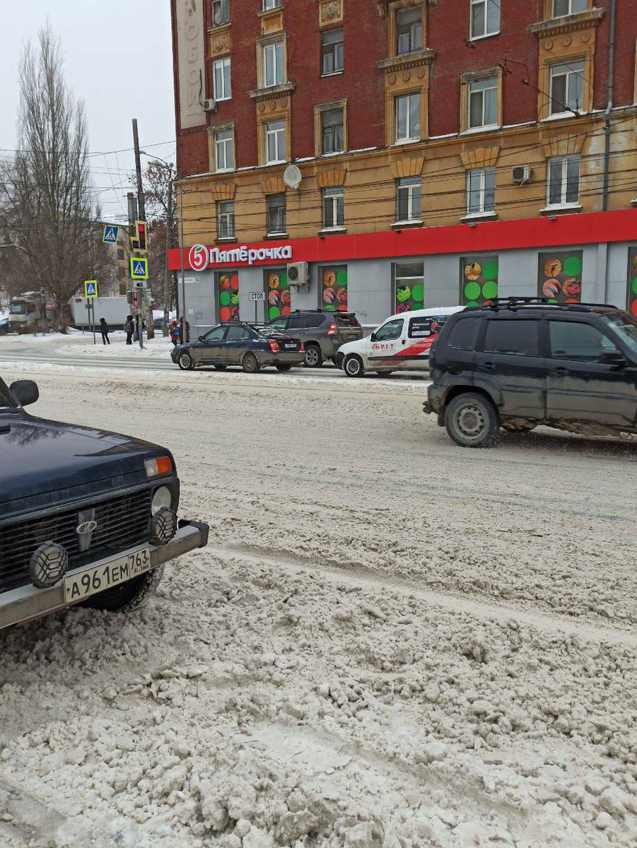Александр Хинштейн tweet media