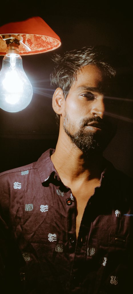 actormadhan's tweet photo. தமிழர் திருநாள் நல்வாழ்த்துக்கள் ✨
#actormadhangopal #actormadhan #darlingmadhan https://t.co/JVgURDvewX