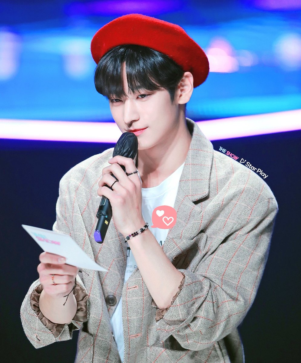 madeby_Harmony's tweet photo. 더보이즈 주연 분 생일 🎂 기념 이벤트🎉

해당 트윗을 💟Rt+계정 팔로💟 해주신 한 분께 추첨을 통해 주연 분이 자주 착용하는 팔찌Set를 보내드려요♡

발표 : 1월 16일 ☆

#내_인생의_주연_생일축하해
#HAPPYJUYEONDAY https://t.co/5xG6PRMVZP
