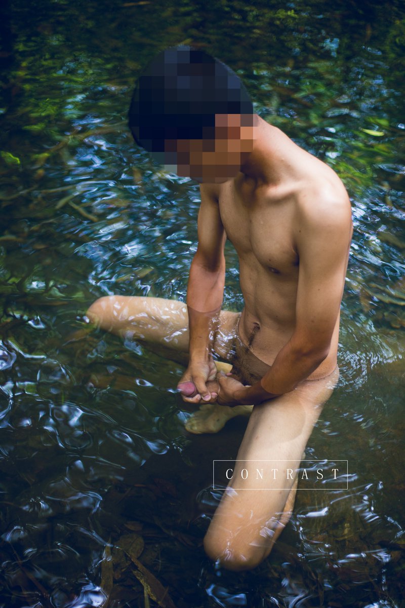 หมู ไก่  ก็ขึ้นราคา

เลยให้นายแบบลงจับปลาเพื่อไปเอาไปทำอาหาร

PHOTOGRAPHER : <a href="/CCONTRASTT/">C O N T R A S T</a> 

MODEL  : X  PIC