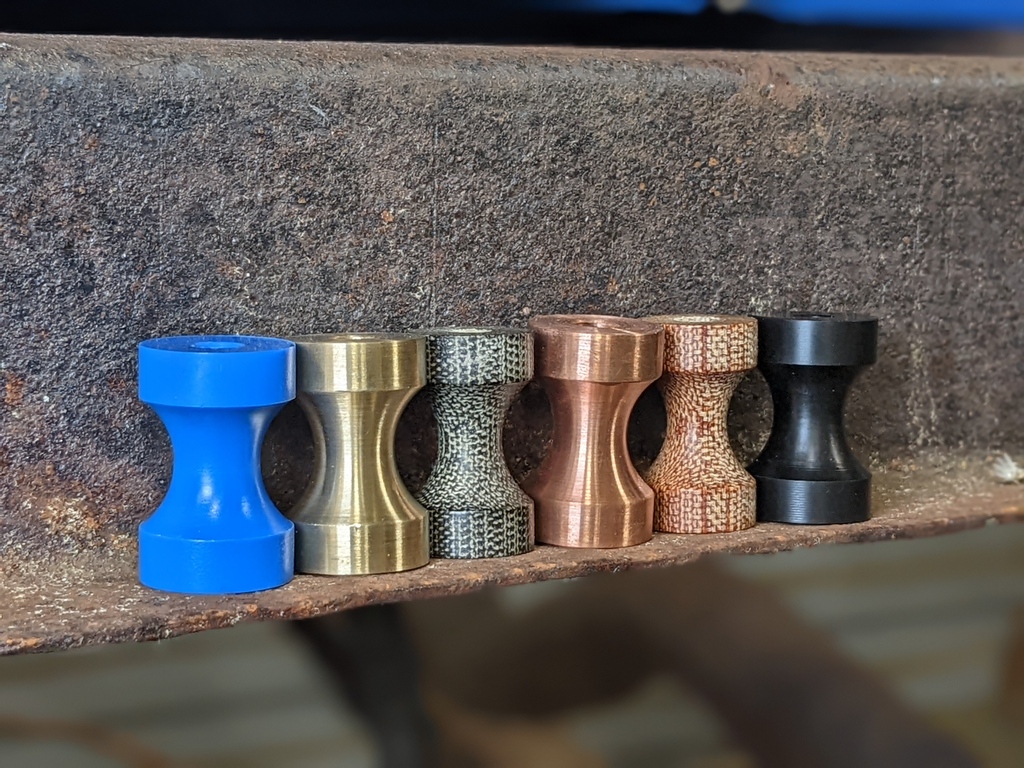 Deoje362's tweet photo. Large Spool Lanyard Beads in Delrin, Brass, Micarta, and Copper. 
Which is your favorite?

#edcknives #edcgear #edcommunity #paracord #edcporn #edclife #lanyards #survivalgear #everydaycarry #knifeporn #pocketdump #pocketcarry #beads #edcbead #dailygear #edc https://t.co/HohlfZBg5H