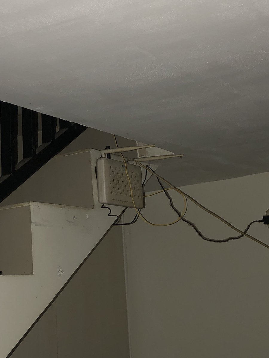 bryanatanael's tweet image. he cok lek suru restart yo haruse isa benrr gblg @MNCPlayID 
iki tambah matek tolol
balikin duit cok, opo solusimu, dateng teknisi besok.

#mncplay #cacad #internet