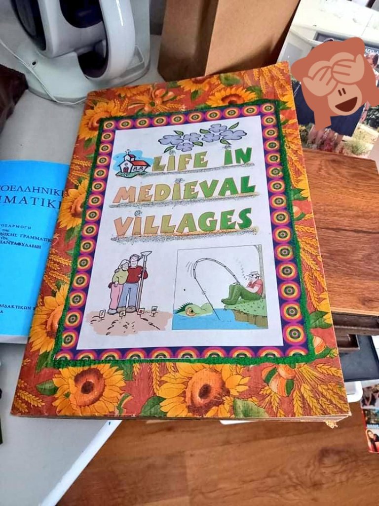 EphemeralMedia's tweet photo. When mom cleans my teenage room from the 1990s in Cyprus...Nearly 25 years ago,I was into mixing scrapbooking with computer graphics,&also already questioning history textbooks #1990s #computerart #Scrapbook #school #Homework #theorypractice #digitalhumanities https://t.co/ADCPc6hXVK