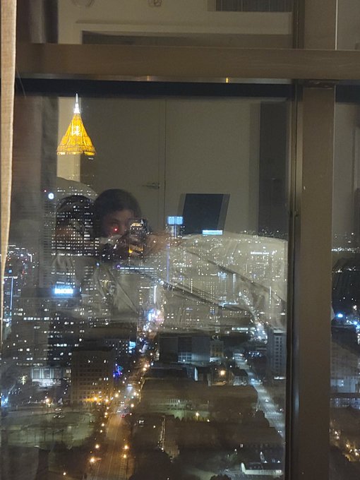 Thinking about sharing this view with you 🌃 Oh the things we did while the city watched 😉😘 https://t<a href="/tag/cam4"class="tags"><span>#cam4</span></a><a href="/tag/cam4calendar"class="tags"><span>#cam4calendar</span></a>