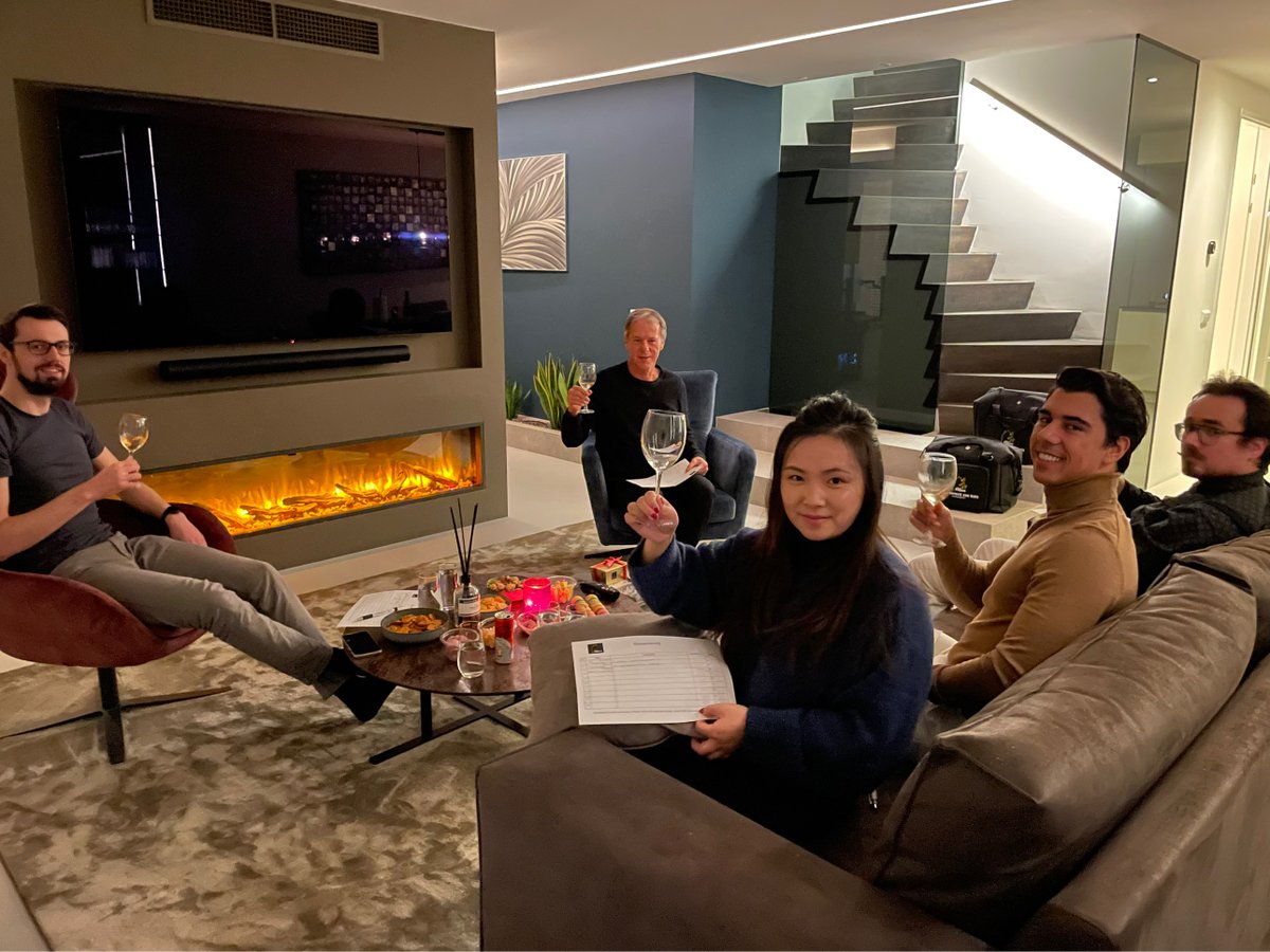 wincsolutions's tweet photo. Nieuwjaarsborrel met het WiNC team 🎇✨ 

#dreamteam #hiring #joinus #consultancy https://t.co/zTLuz3ny9j