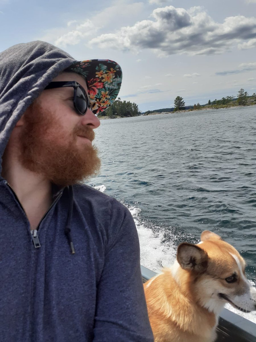 tomsmybeagle's tweet photo. @gtconway3d Corgis are the best co-pilots ❤#Betty #corgicrew #ThisWayDad https://t.co/Tb7acZm3AB