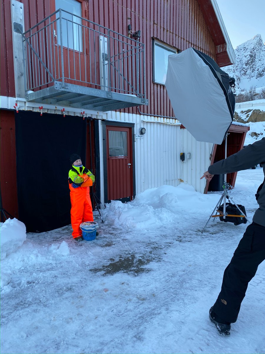 BeccaKatzman's tweet photo. @SmithsonianMag Behind the scenes! https://t.co/SersWcsIzH