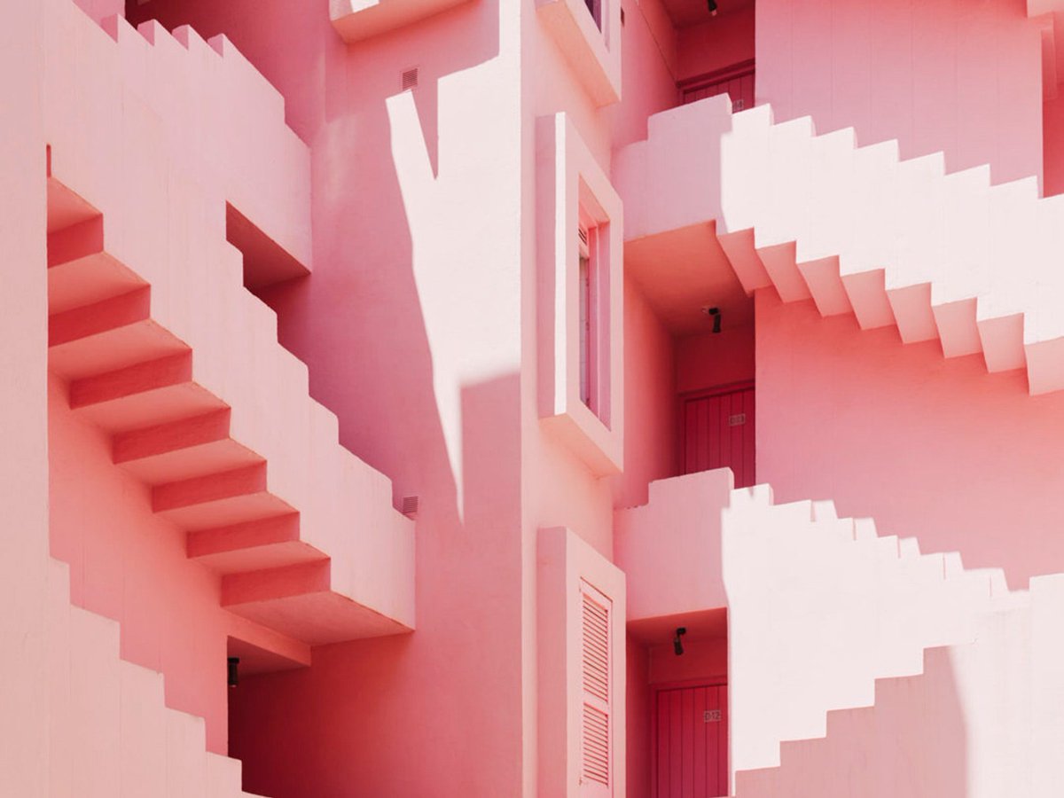 javierubioo's tweet photo. Nos ha dejado Ricardo Bofill, pero su arquitectura nunca dejará de hipnotizarnos. https://t.co/07o5uY8mDc
