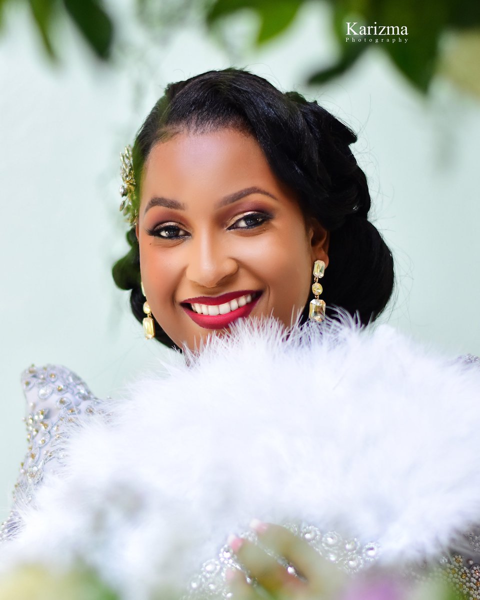 sleek_ug's tweet image. A #sleekbride 😍. Choose us to do your bridal hair and makeup and you won’t regret a thing! ☎️: 0757716514/0760656006 for bookings and inquiries! Please retweet so my next bride sees this🙏🏿☺️