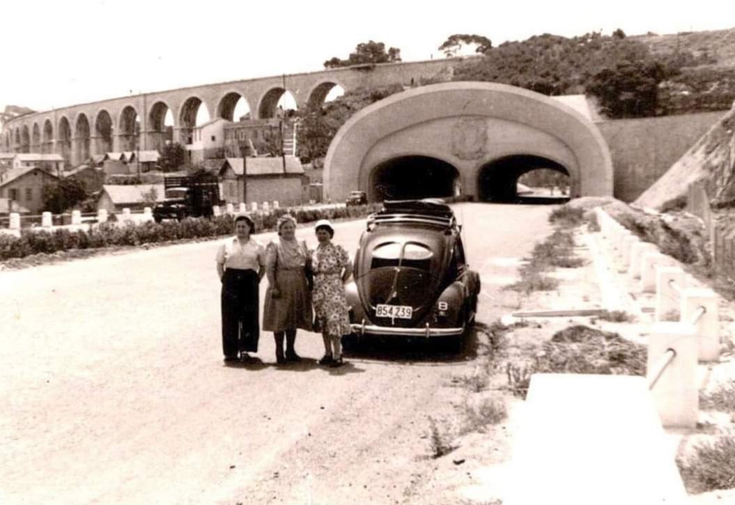 JudithAziza's tweet photo. Le tunnel de l'autoroute nord au début des années 1950 🤩 Une merveille trouvée par l'un des membres du groupe Facebook Une histoire de #Marseille 
https://t.co/walKJUcyAk https://t.co/AJOJV3sNZ9