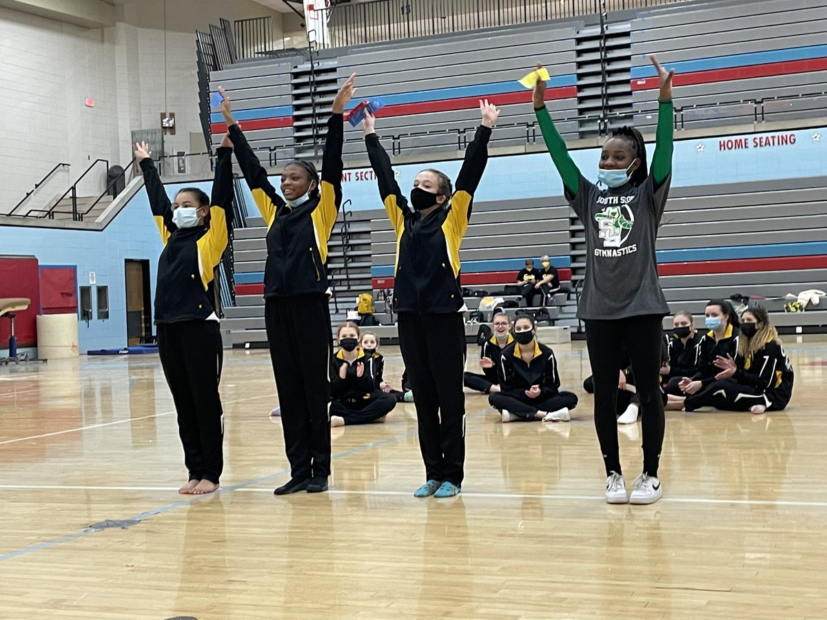 MrsDePrey's tweet photo. South Side gymnasts are back in action! First home meet and took home some ribbons!Congrats to Giselle Gutierrez 1st JV beam, Alease Avila Varsity AA 4th, Telia Alford Varsity Beam 4th, and freshman Keishyia Lockett Varsity Beam 3rd, Varsity Floor 4th, Varsity AA 1st place! https://t.co/zdb5S41MWj