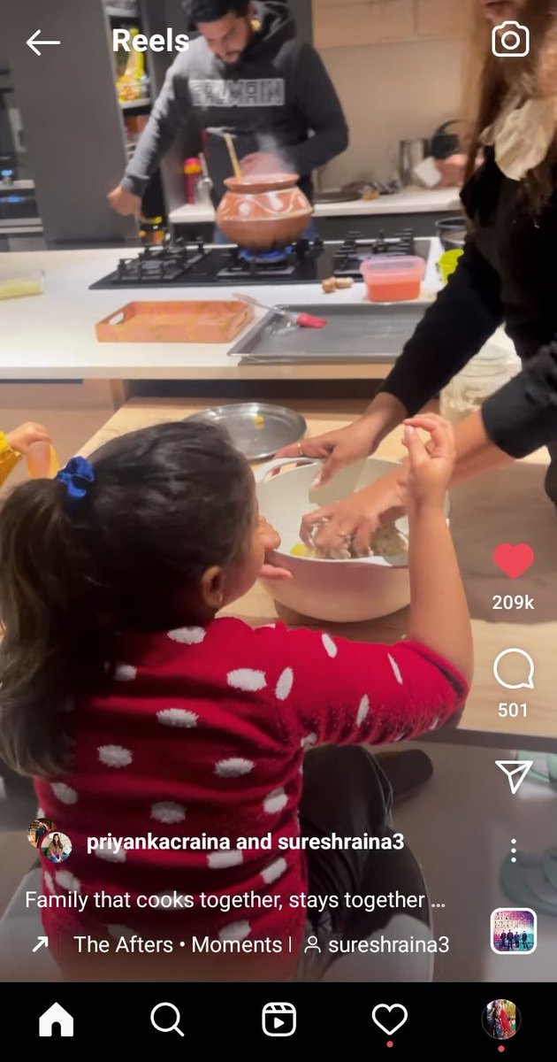 susmita_0303's tweet photo. And here Rio is going to make food for his family #FamilyTime
Our little cook #NextLevelChef
#ChefRio #ChefRaina https://t.co/cSMl5HxH3h