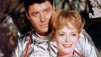 DrBuzz_Forensic's tweet photo. Actor Guy Williams was #BornOnThisDay, Jan. 14, 1924. Known for his 2 TV series: Zorro (1957-'59), &amp; Lost in Space (1965-'68). Passed in 1989 (age 65) from a brain aneurysm. #RIP #GoneButNeverForgotten #GoneTooSoon #GoneButNotForgotten #Zorro #LostInSpace #LostInSpace2 #hunk https://t.co/OJLdfj07rZ